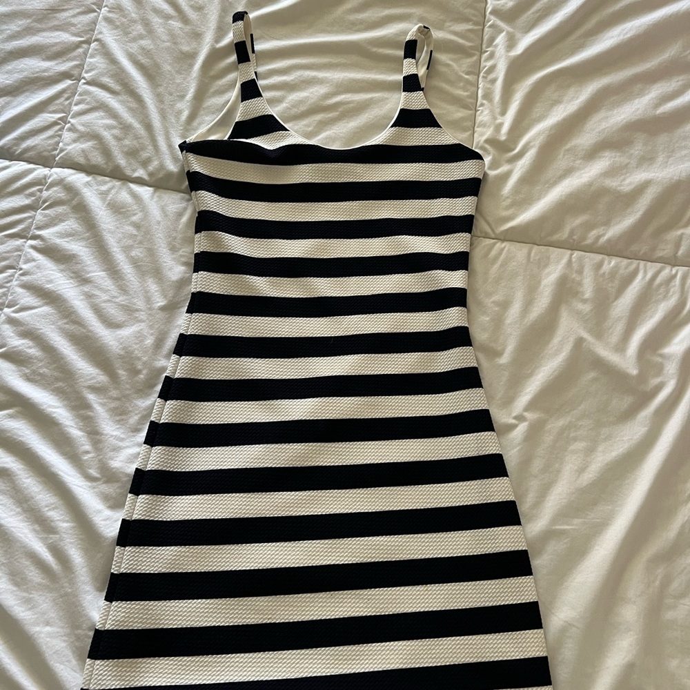 Lucy Love dress